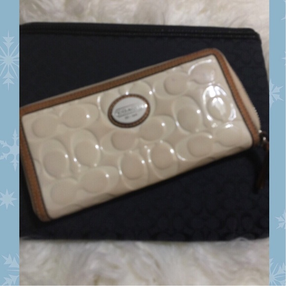 Coach Handbags - Coach Patent Wallet. Final